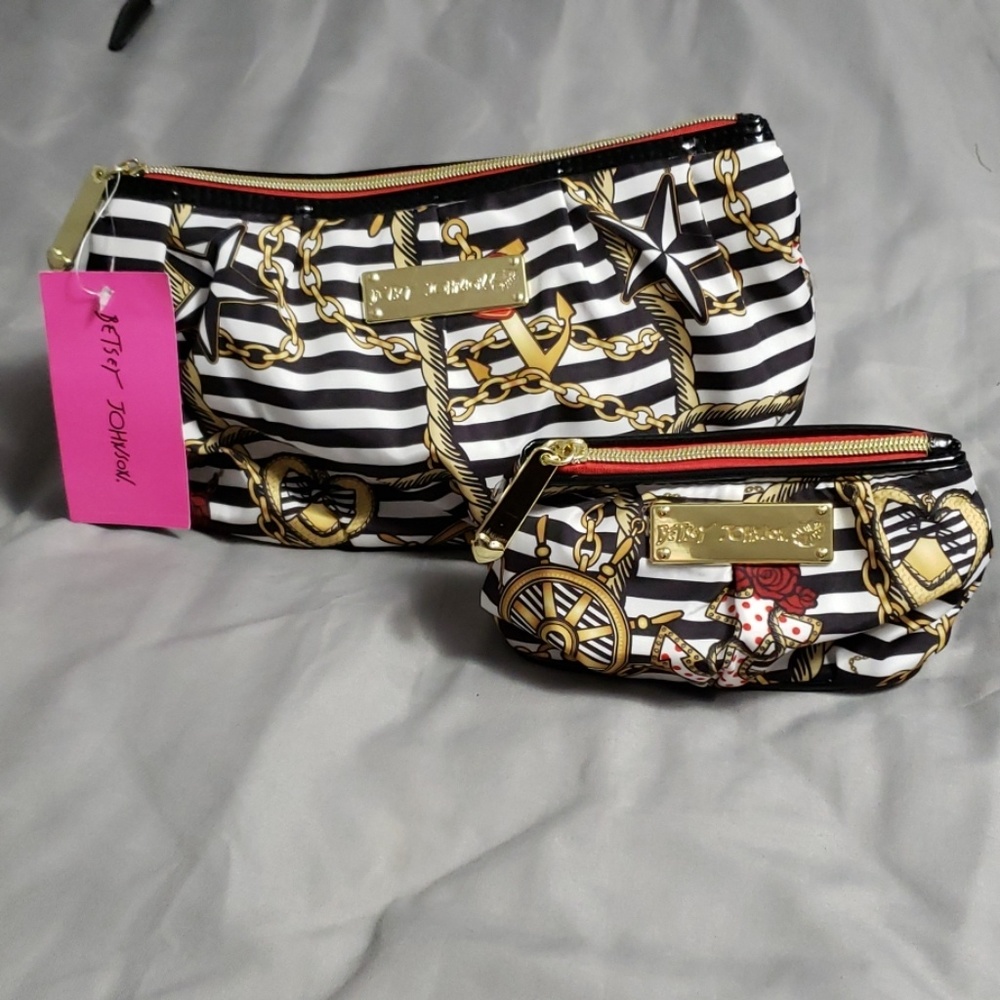 BETSEY JOHNSON Two Piece Cosmetic Bag Set
